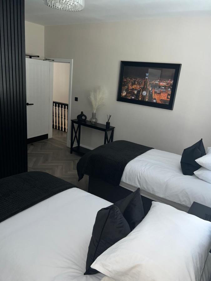 128 Anfield Road Hotel ลิเวอร์พูล ภายนอก รูปภาพ
